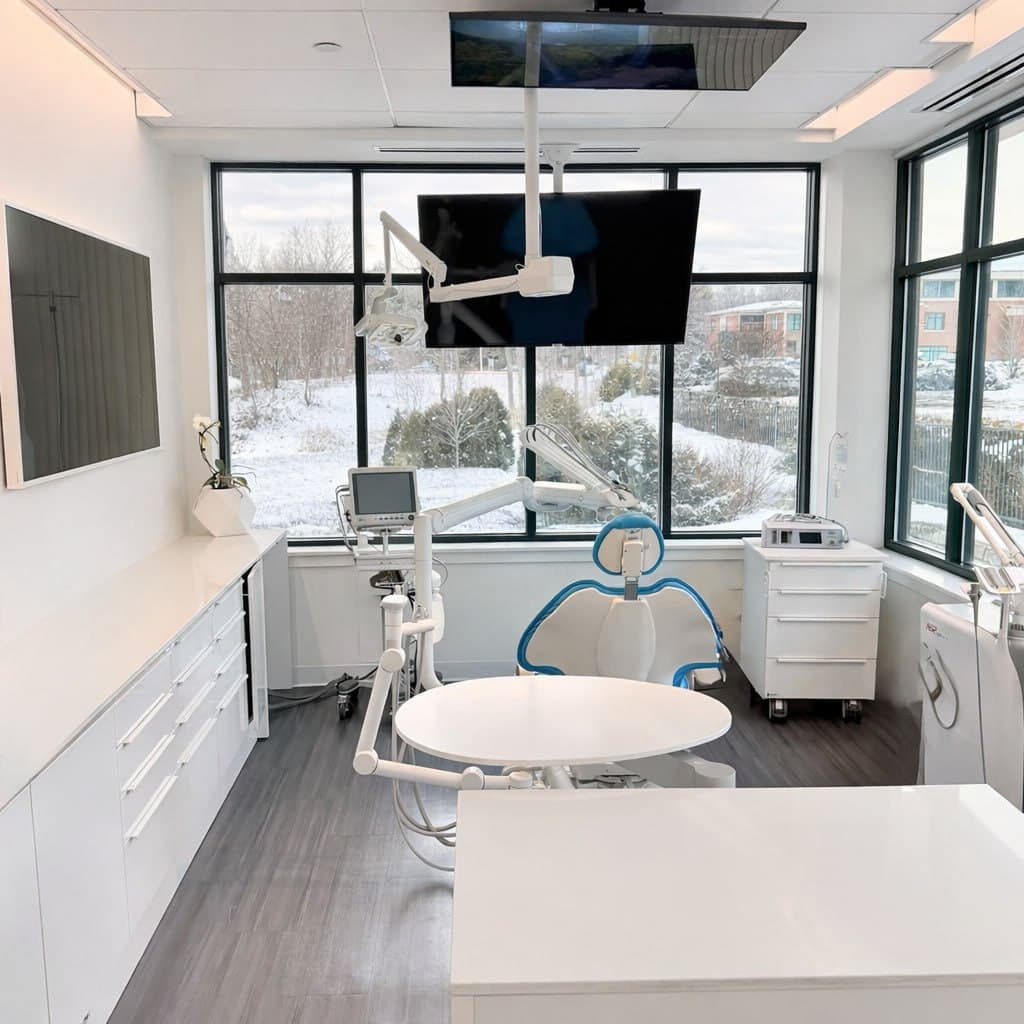 Sunlit operatory at Natural Dentistry + Ceramic Implants